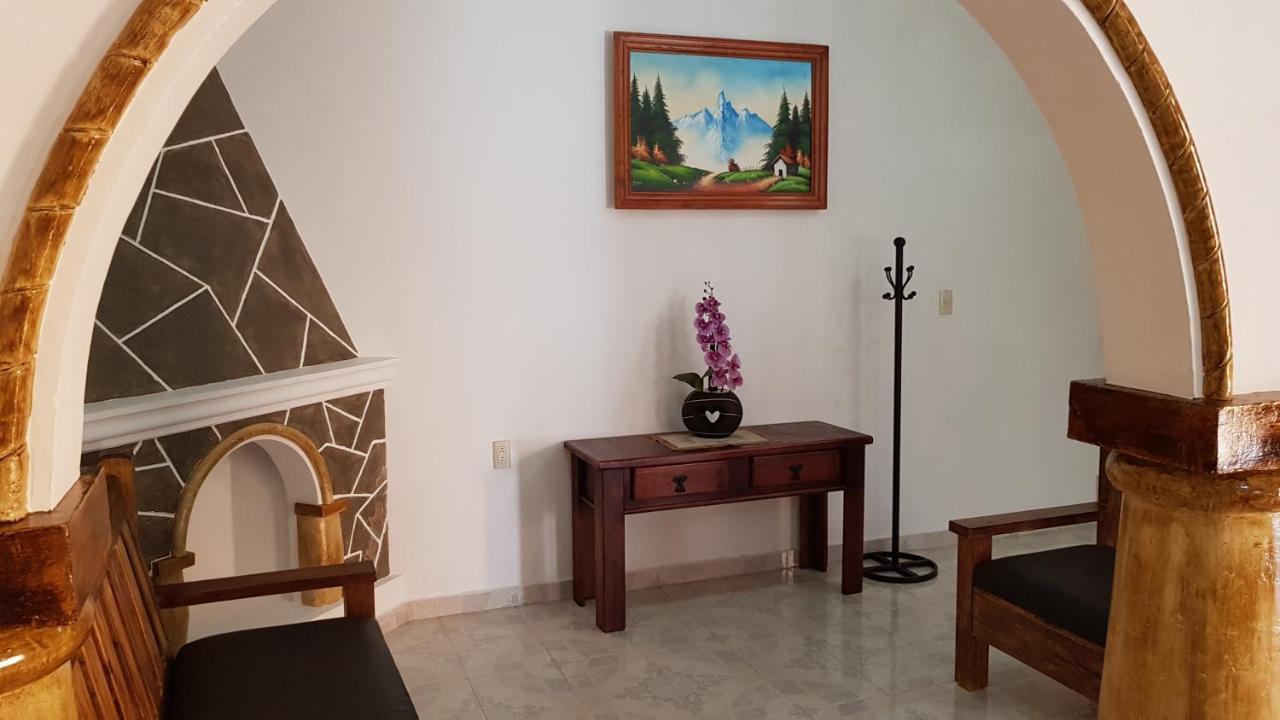 El Jardin Del Eden Otel Tequisquiapan Dış mekan fotoğraf