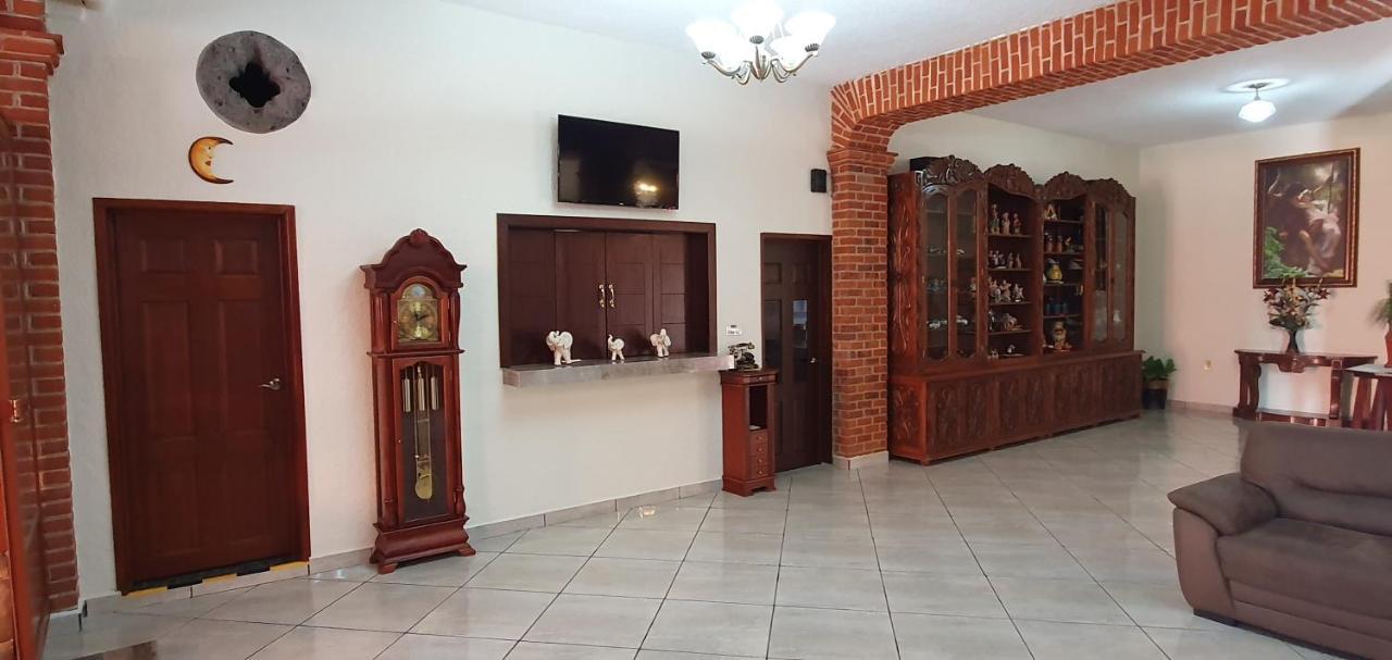 El Jardin Del Eden Otel Tequisquiapan Dış mekan fotoğraf